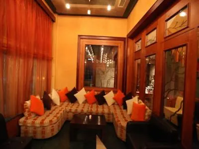 ****  Nov Hotel Tirana Albania