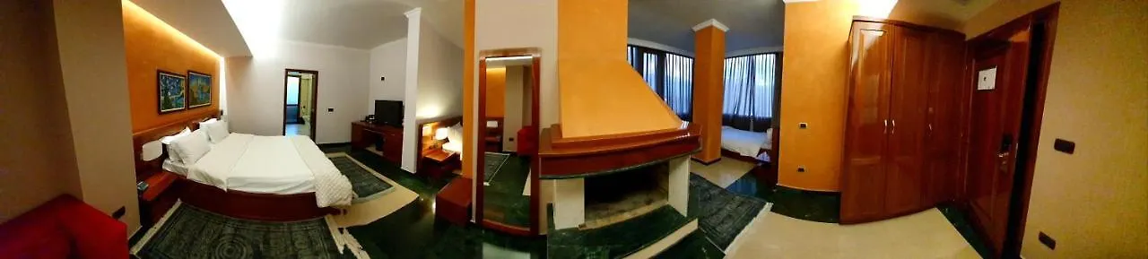 Nov Hotel Tirana